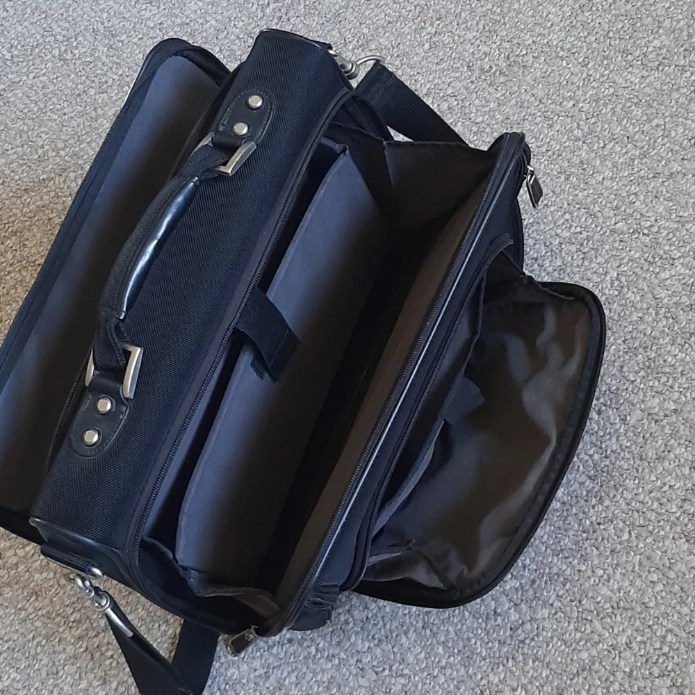 Samsonite Briefcase.